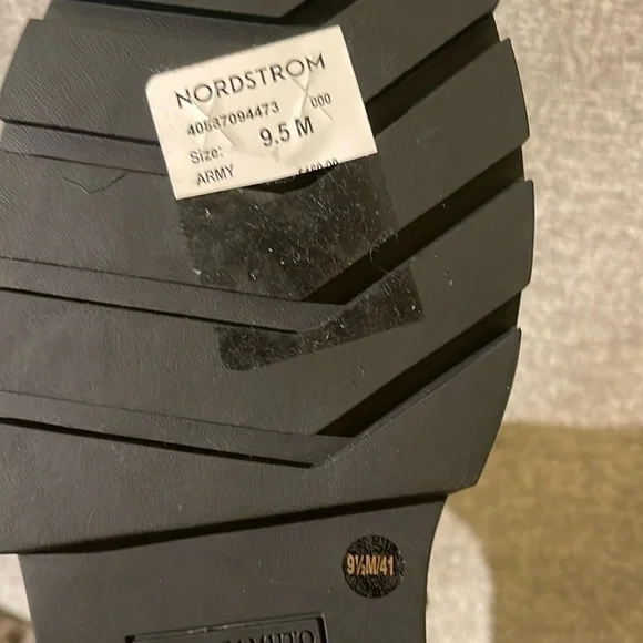 Vince Camuto Neframes Booties. NWT - Picture 7 of 7